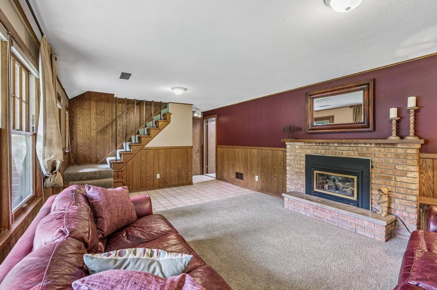 109 Cimarron Court, Apple Valley, MN 55124