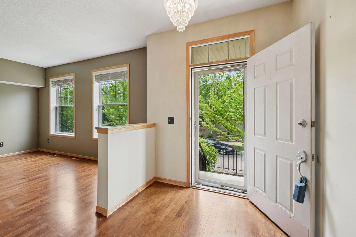 11350 Stratton Avenue, Eden Prairie, MN 55344