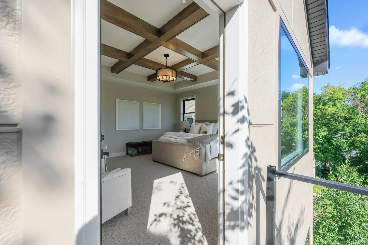 3061 Lake Shore Boulevard, Minnetonka, MN 55391