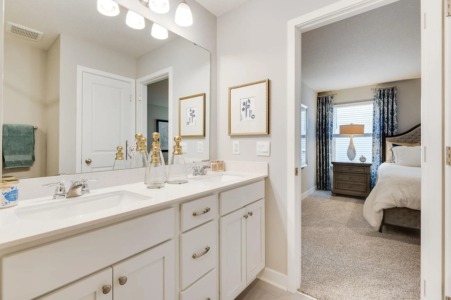2128 LaTour Drive, Shakopee, MN 55379