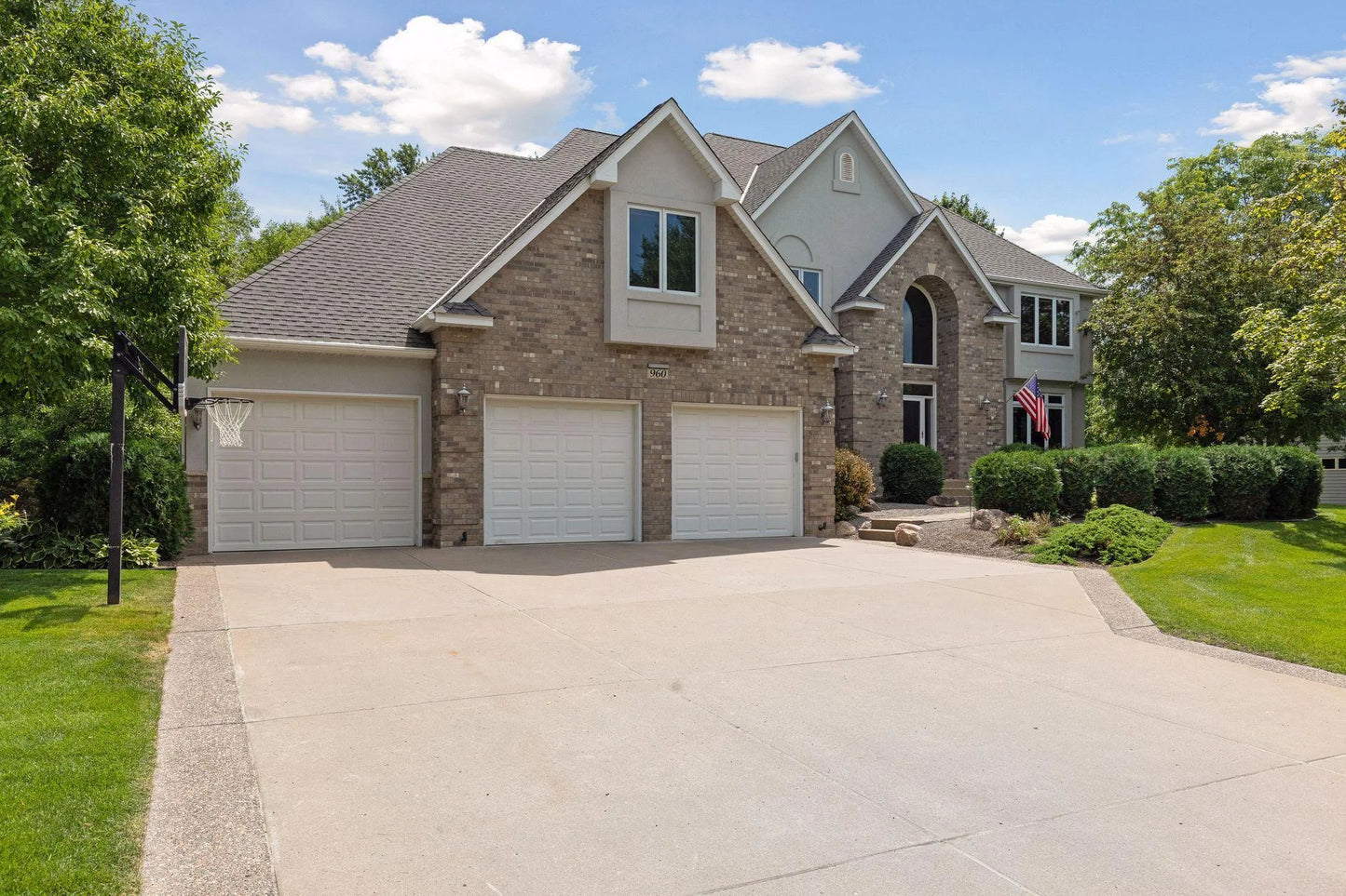 960 Bayside Lane, Minnetrista, MN 55364