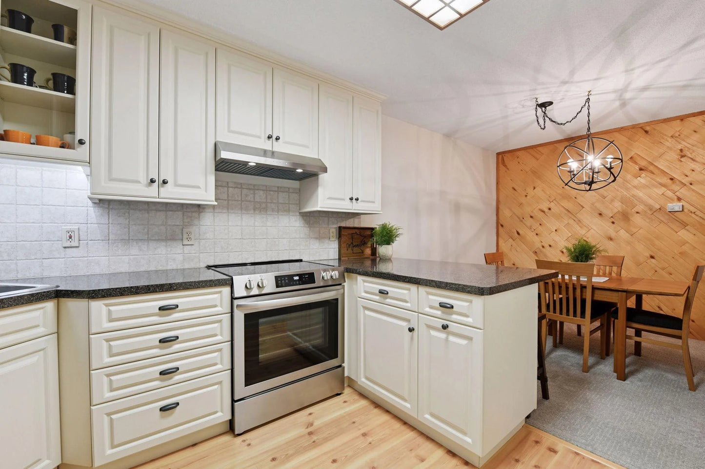 5420 Three Points Boulevard, Mound, MN 55364