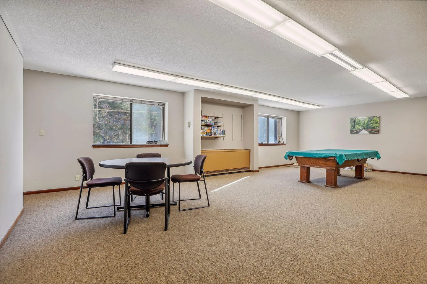 6650 Vernon Avenue, Edina, MN 55436