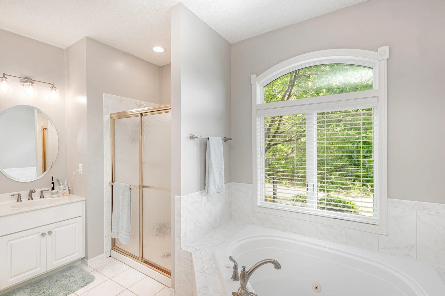 13845 Point Douglas Drive, Denmark Twp, MN 55033