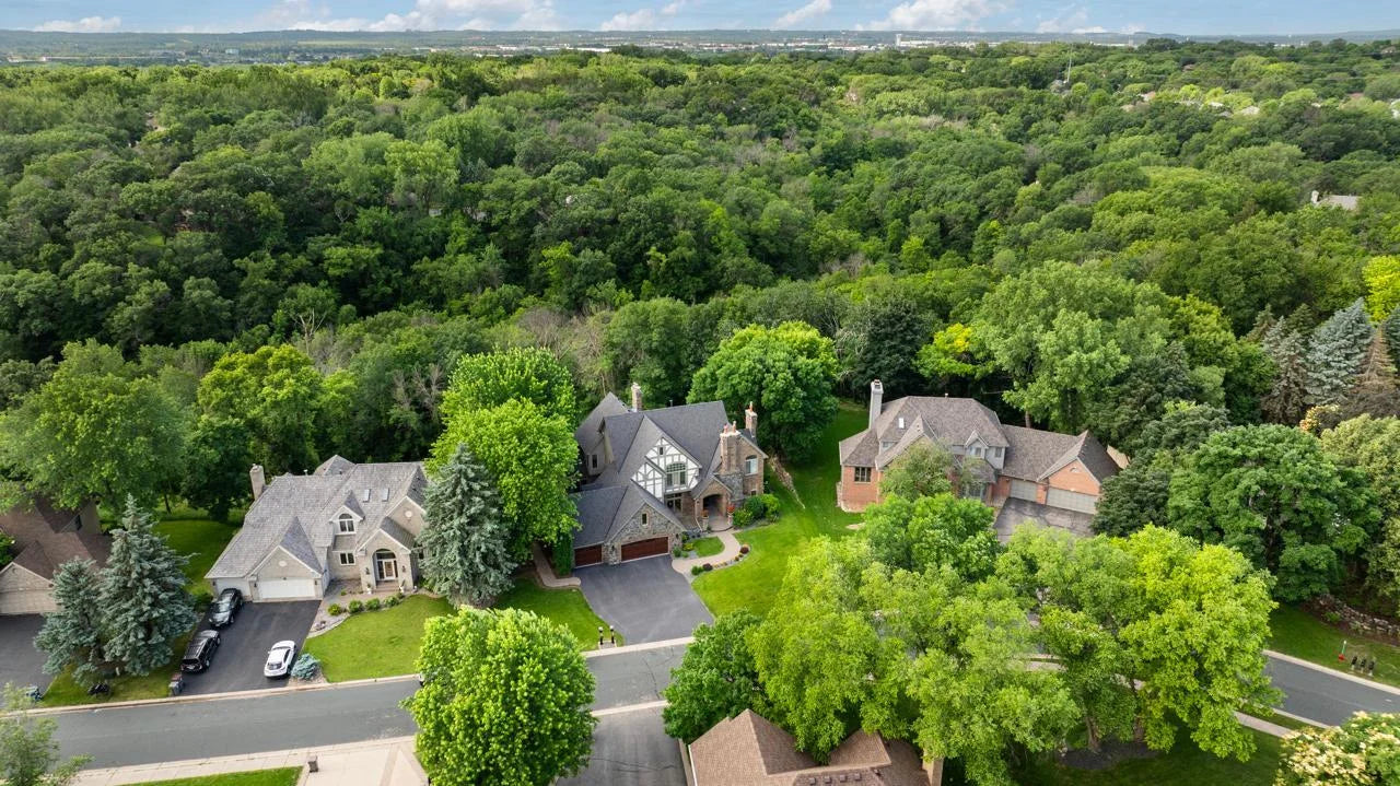 11193 Bluestem Lane, Eden Prairie, MN 55347