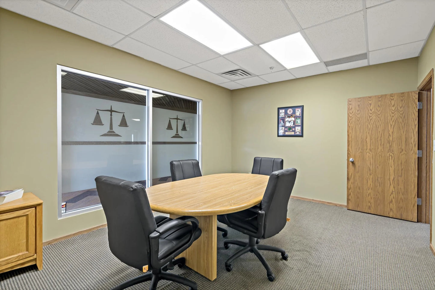 250 2nd Avenue, Minneapolis, MN 55401