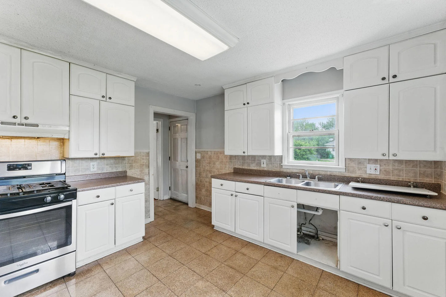 5715 Emerson Avenue, Brooklyn Center, MN 55430