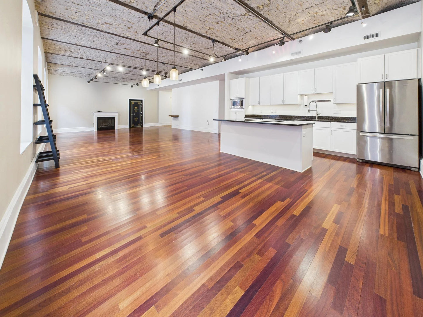 300 Wall Street, Saint Paul, MN 55101