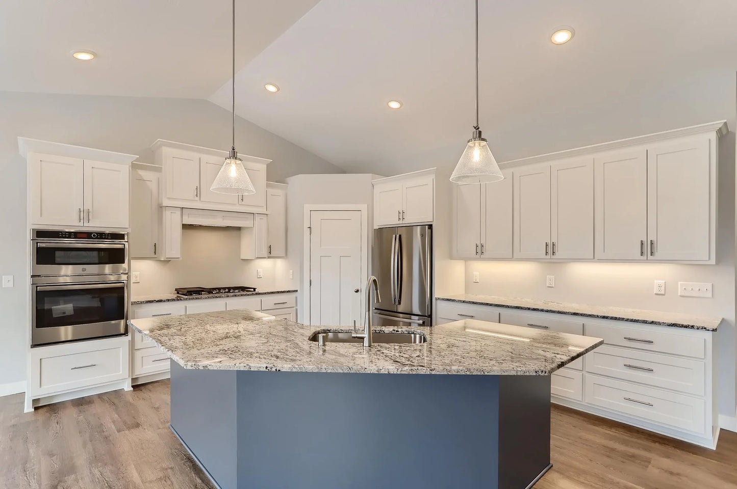 000 110th Ave N , Dayton, MN 55369