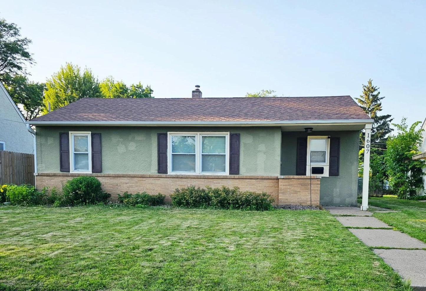 1607 Hoyt Avenue, Saint Paul, MN 55106
