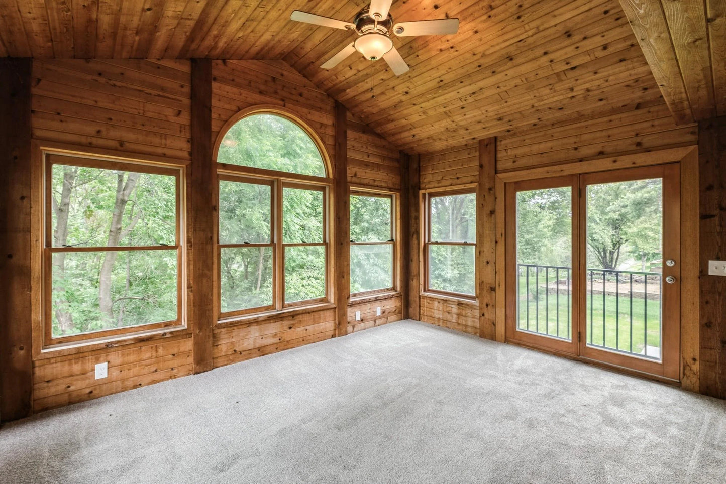 1445 EastLake Drive, Chaska, MN 55318
