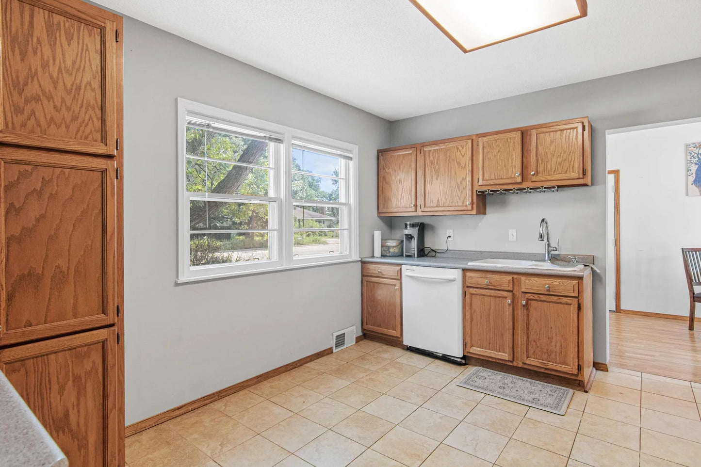 4760 Dominick Drive, Minnetonka, MN 55343