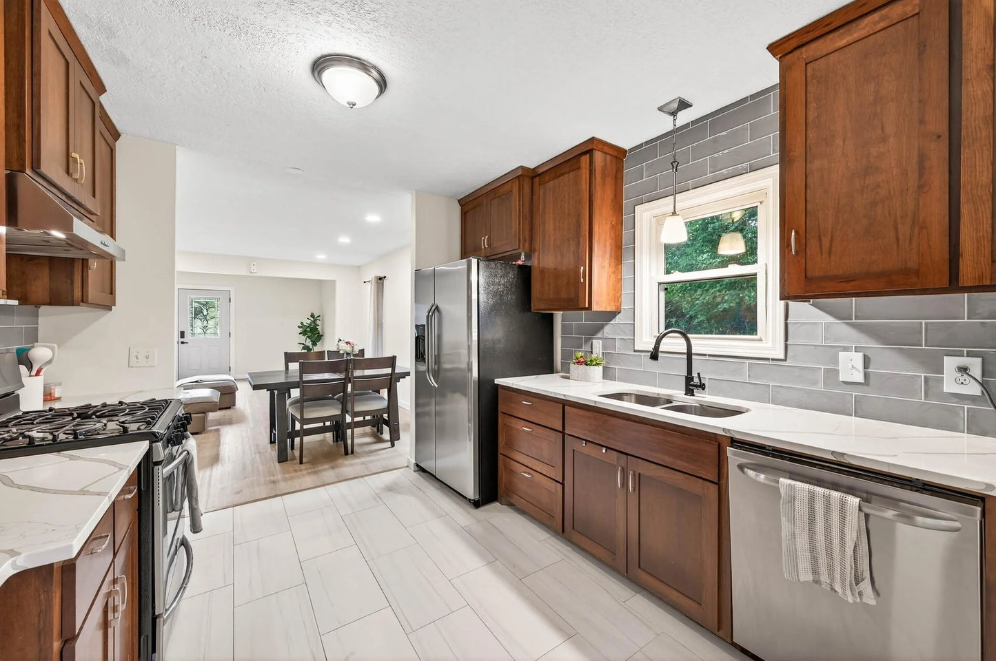 4305 Brunswick Avenue, Crystal, MN 55422
