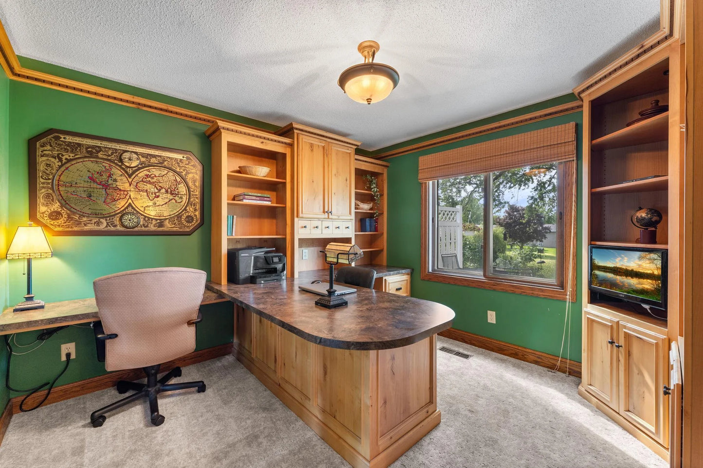 4363 Bramblewood Avenue, Vadnais Heights, MN 55127