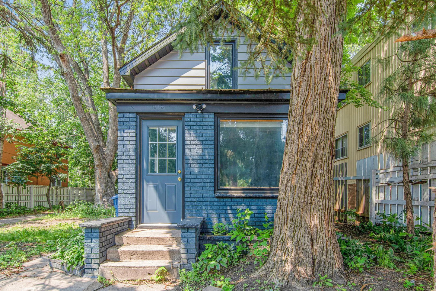 1318 23rd Street, Minneapolis, MN 55404