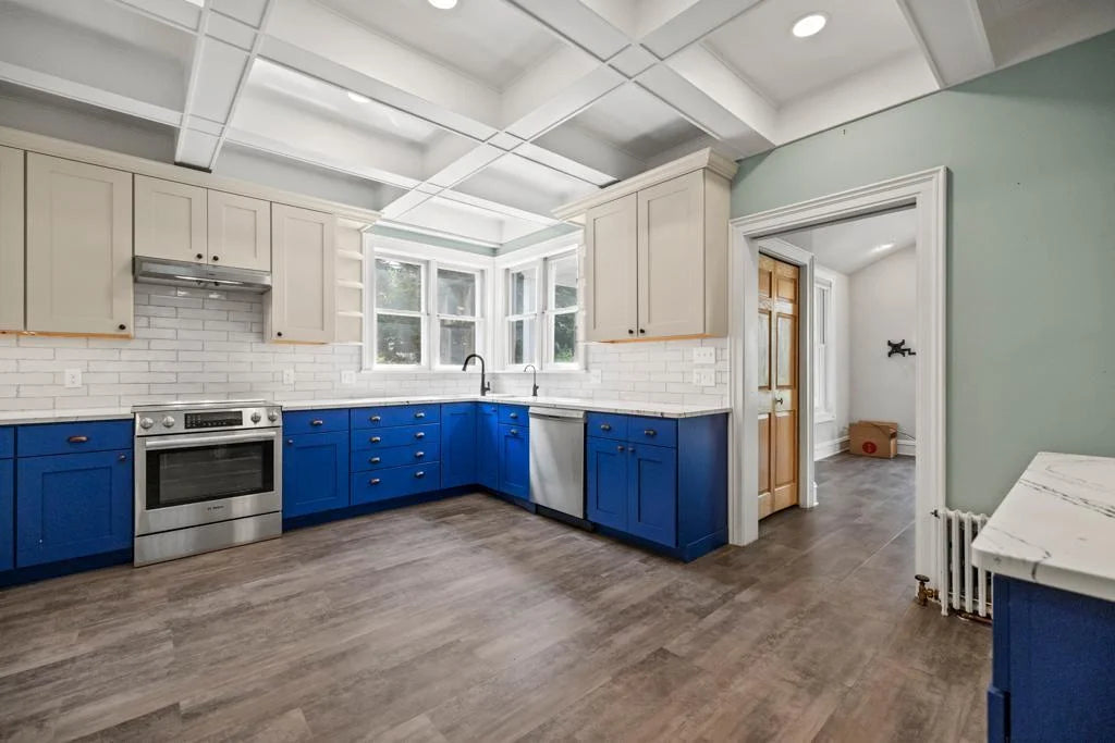 520 Holly Avenue, Saint Paul, MN 55102