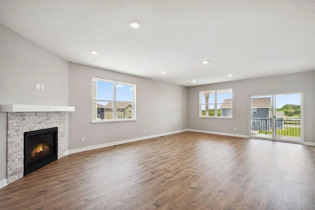 1683 Oak Creek Court, Chaska, MN 55318