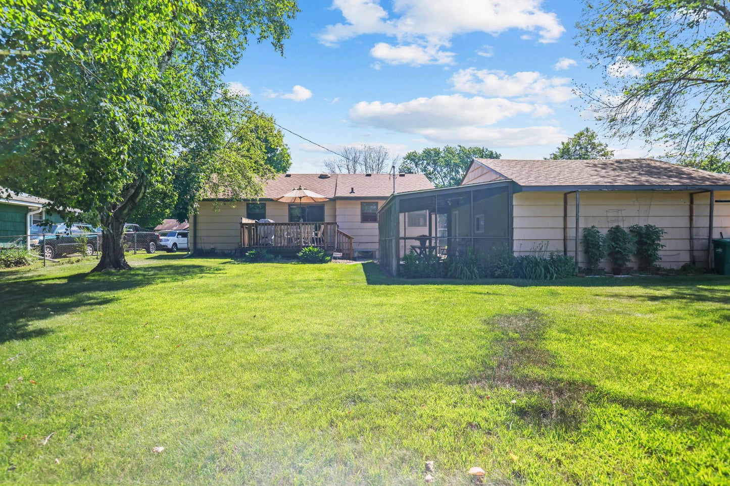 5913 Zenith Avenue, Brooklyn Center, MN 55429