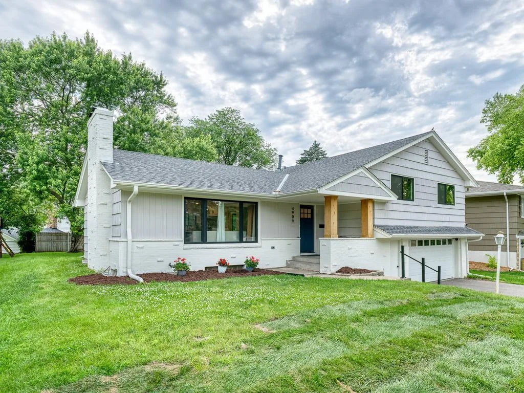 4909 Trillium Lane, Edina, MN 55435