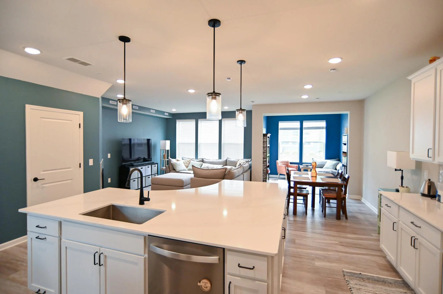 4837 Avery Court, Eagan, MN 55123
