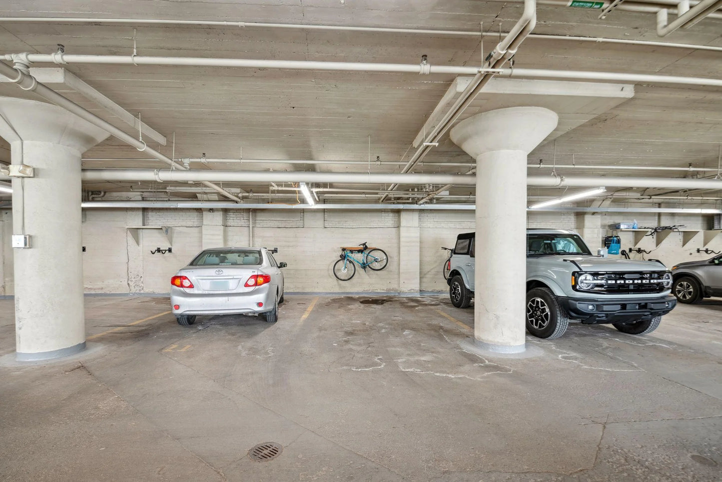 1701 Madison Street, Minneapolis, MN 55413