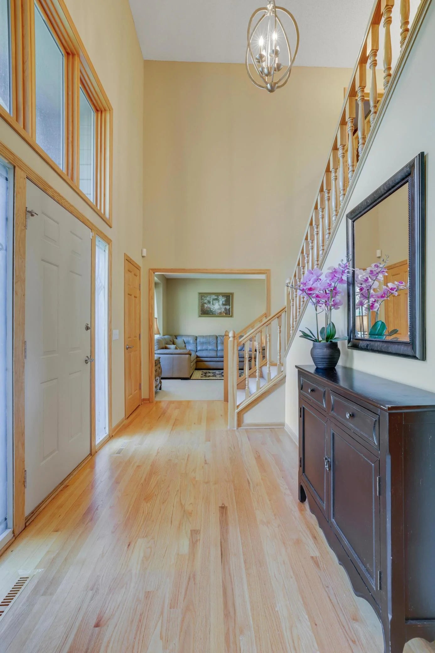 1630 Murphy Parkway, Eagan, MN 55122