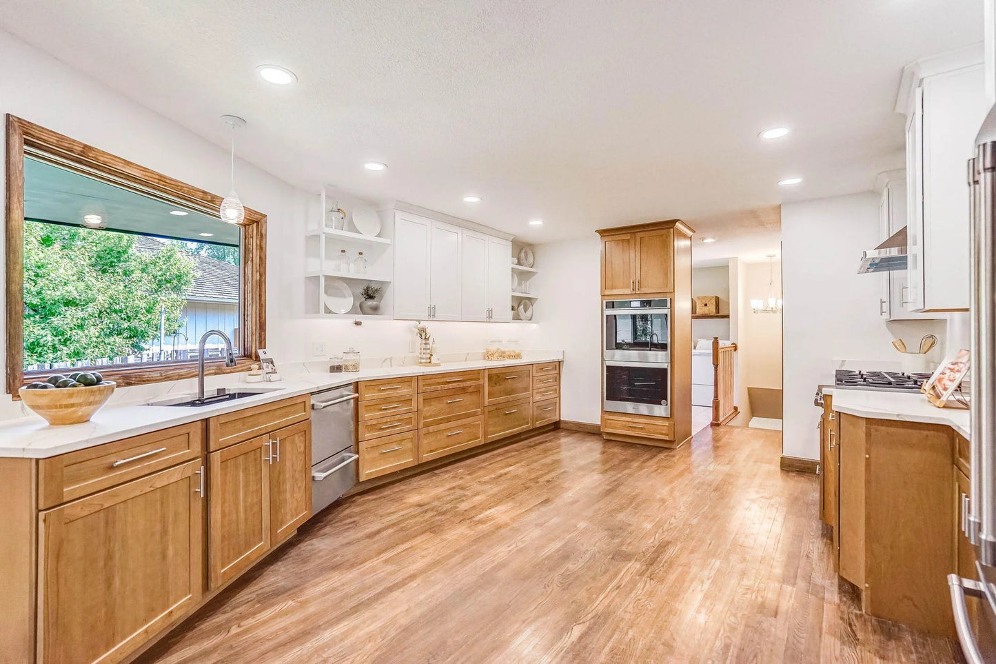 1000 Winston Circle, Mendota Heights, MN 55118