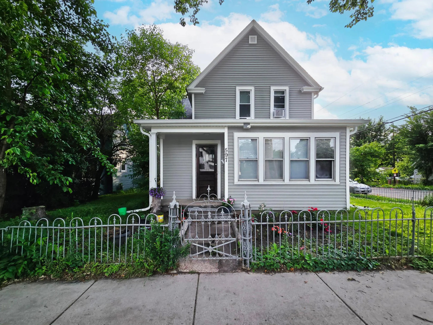 597 Virginia Street, Saint Paul, MN 55103