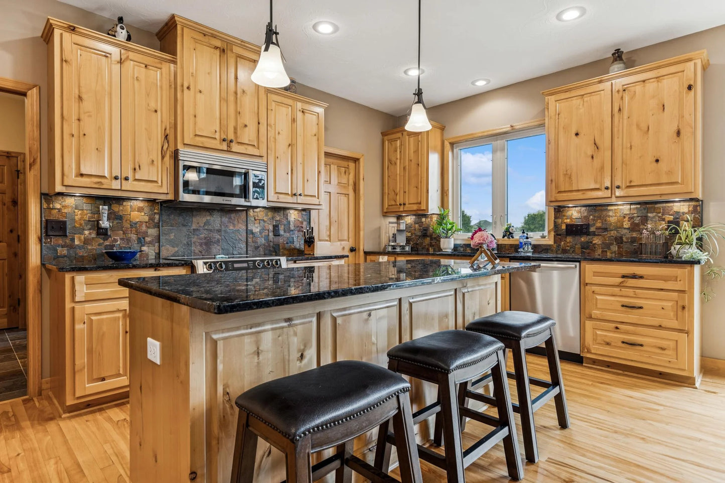 17623 Grist Court, Prior Lake, MN 55372