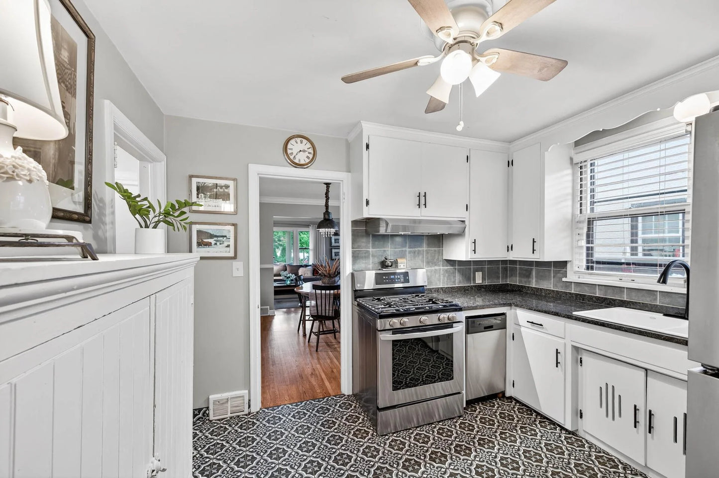5004 Logan Avenue, Minneapolis, MN 55419