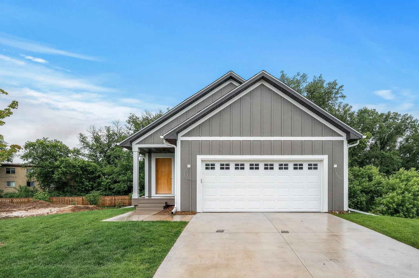 230 Mccarrons Place, Roseville, MN 55113