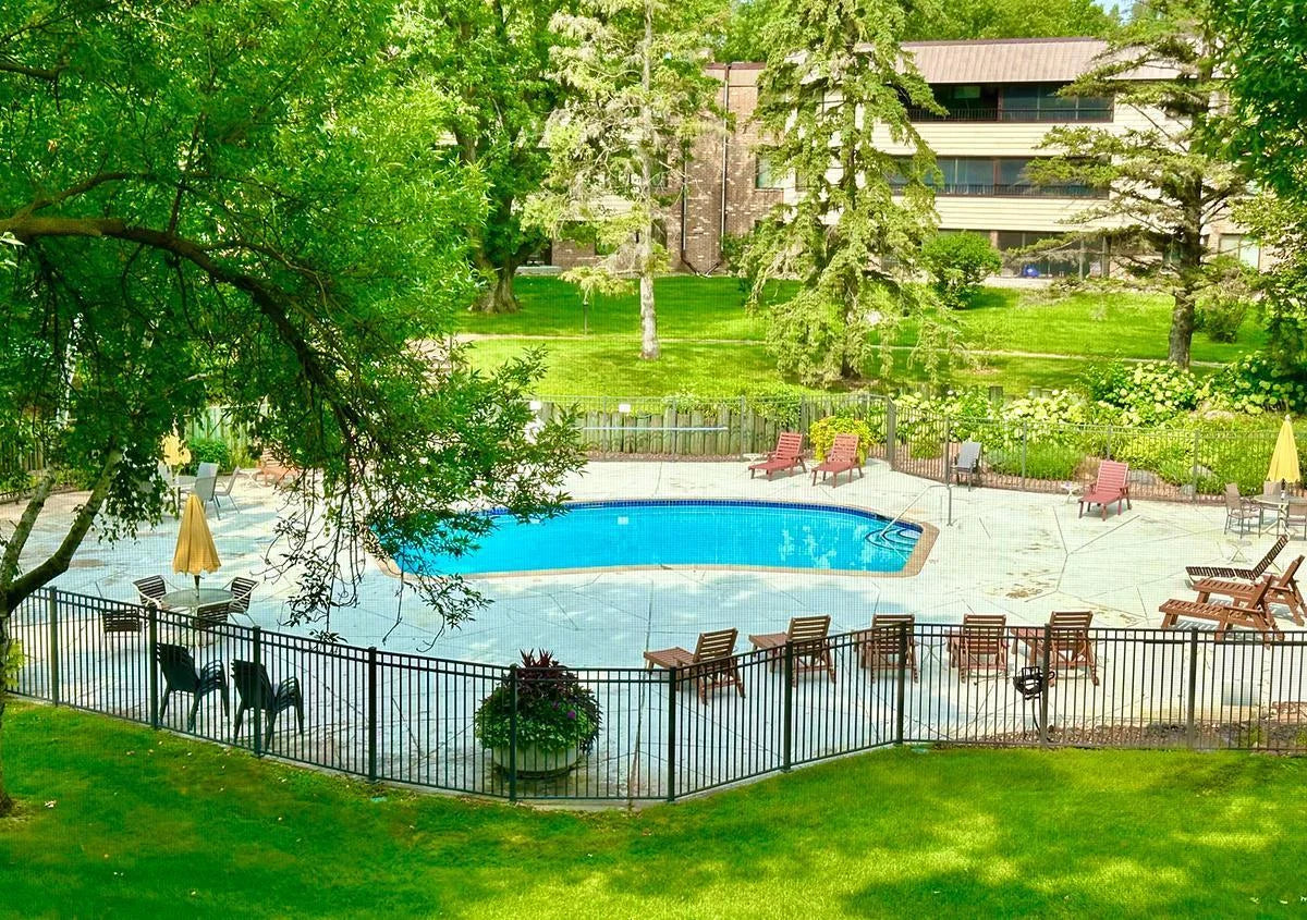 7510 Cahill Road, Edina, MN 55439