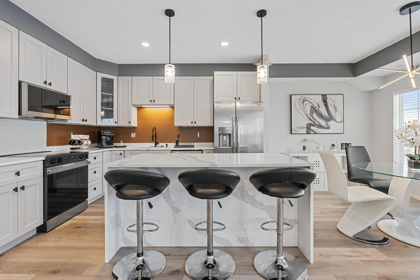 3800 85th Avenue, Brooklyn Park, MN 55443