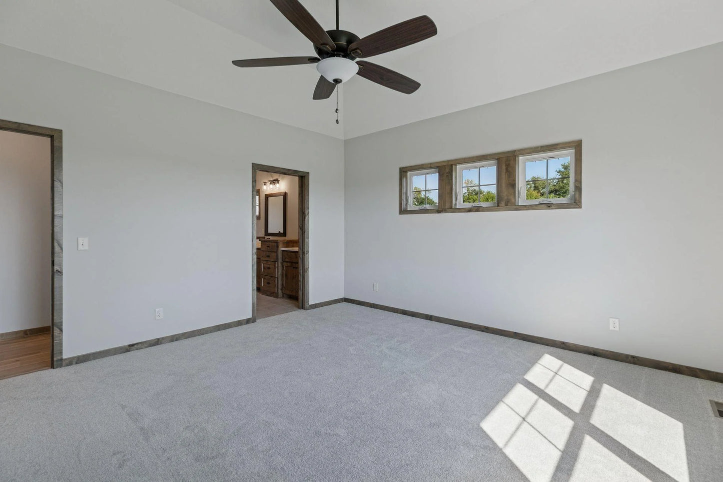 109 Vista Way, Waconia, MN 55387