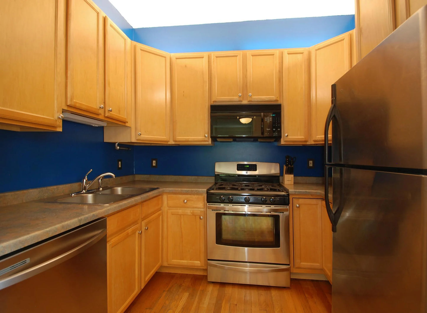 214 Mackubin Street, Saint Paul, MN 55102