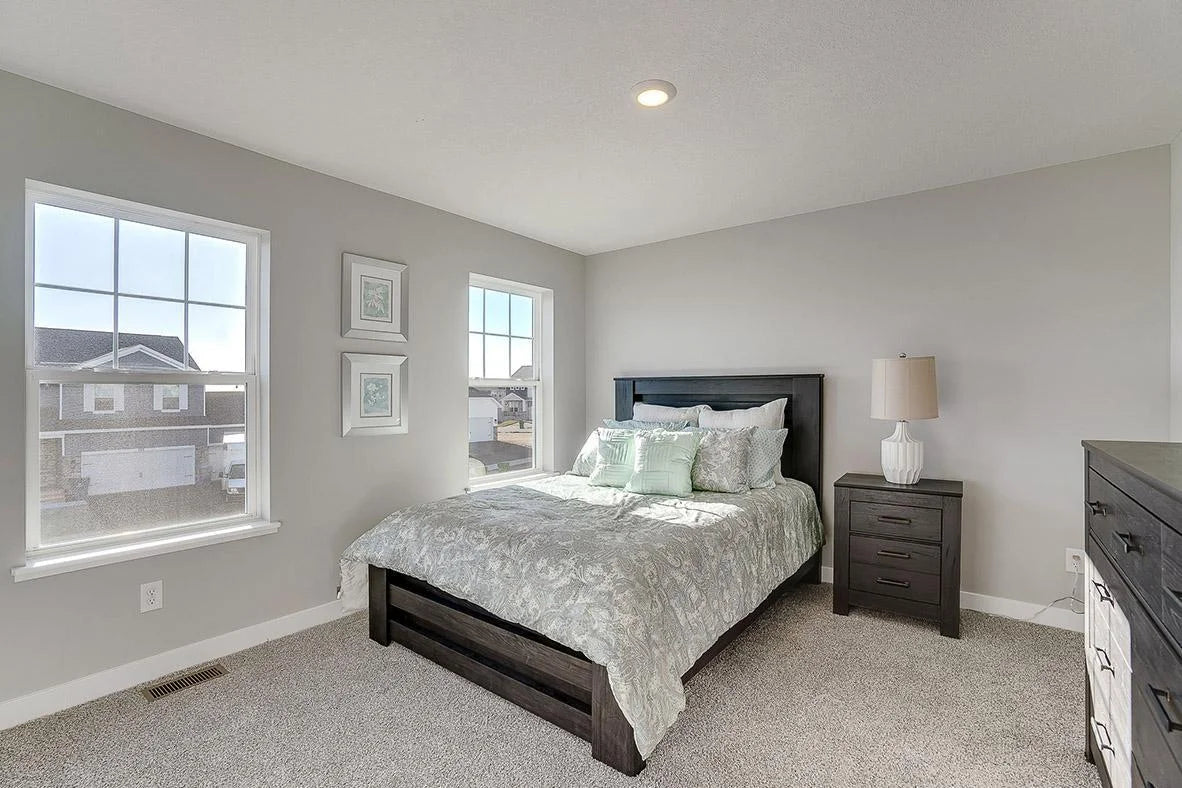 10532 Bent Pine Lane, Woodbury, MN 55129