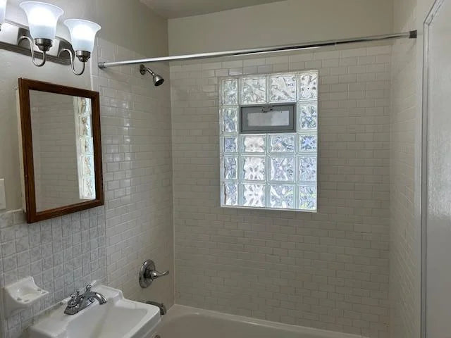 1464 Sheldon Street, Saint Paul, MN 55108