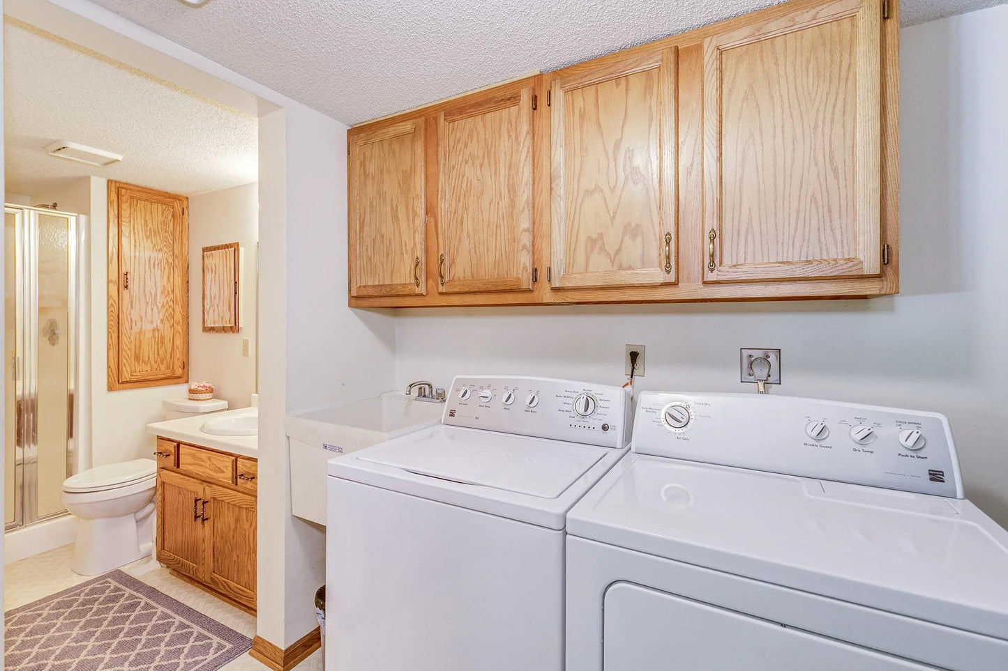 2556 Sumac Circle, White Bear Lake, MN 55110
