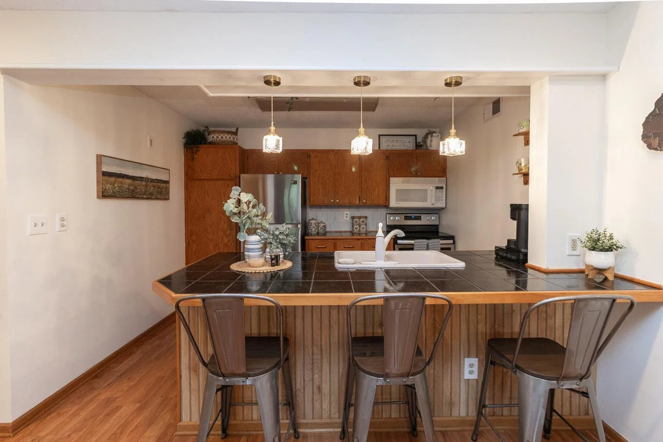 1269 Cleveland Avenue, Saint Paul, MN 55108