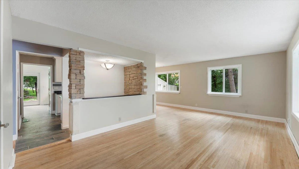 10508 Winnetka Avenue, Brooklyn Park, MN 55445