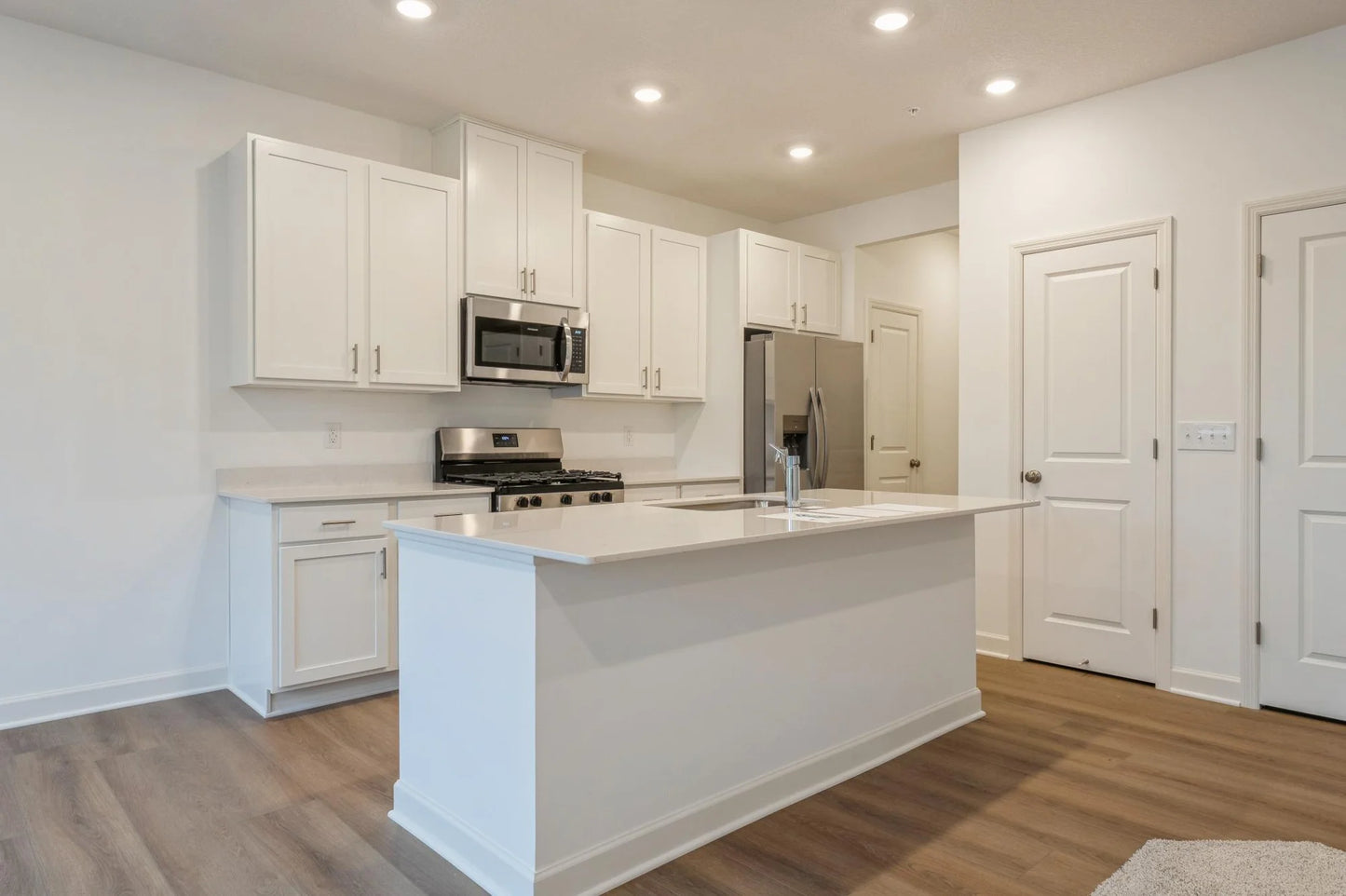 10507 Harbor Lane, Maple Grove, MN 55369