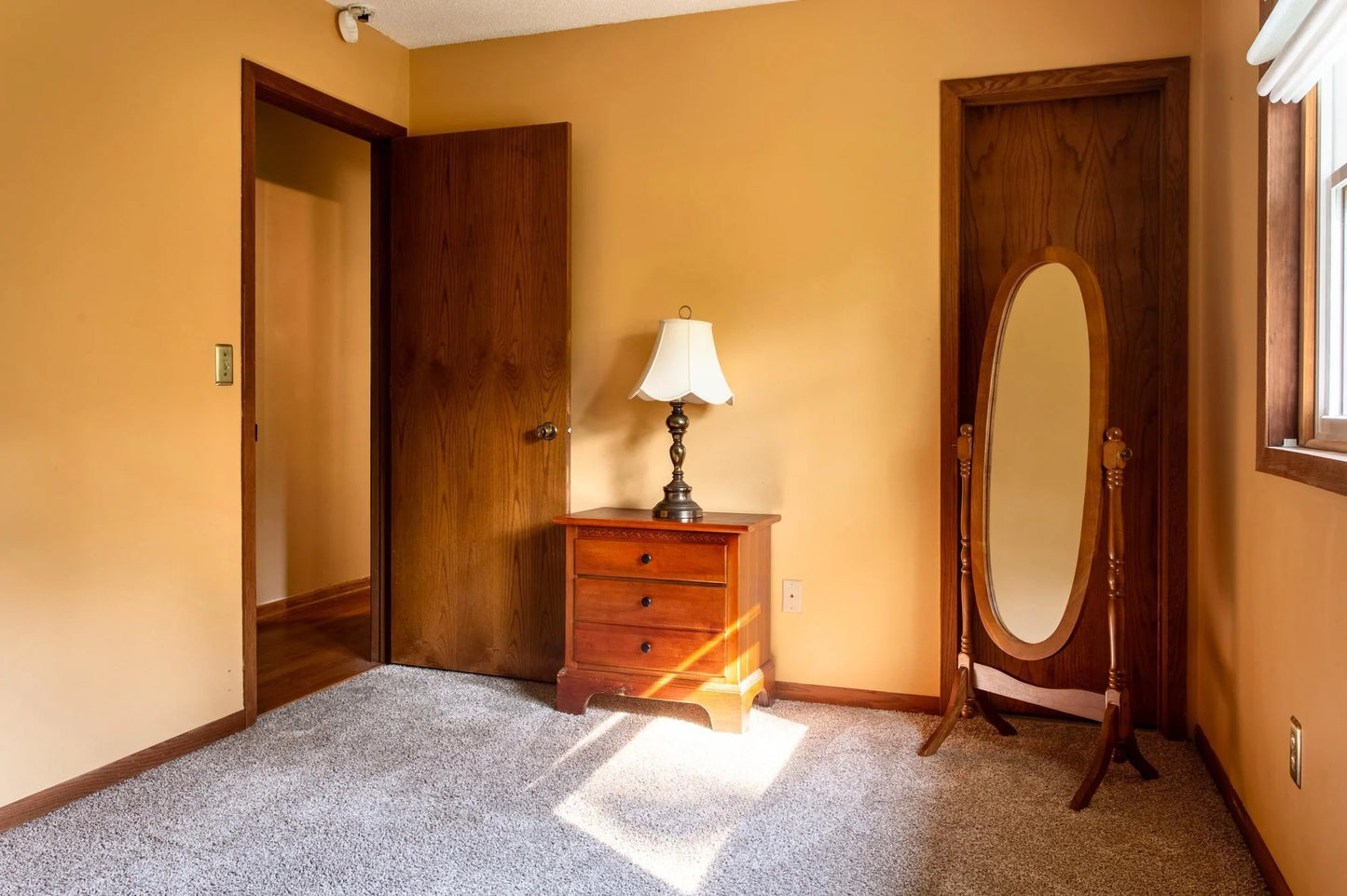 8659 215th Street, Forest Lake, MN 55025