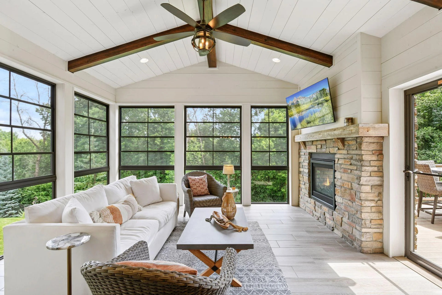 10009 Frederick Place, Eden Prairie, MN 55347
