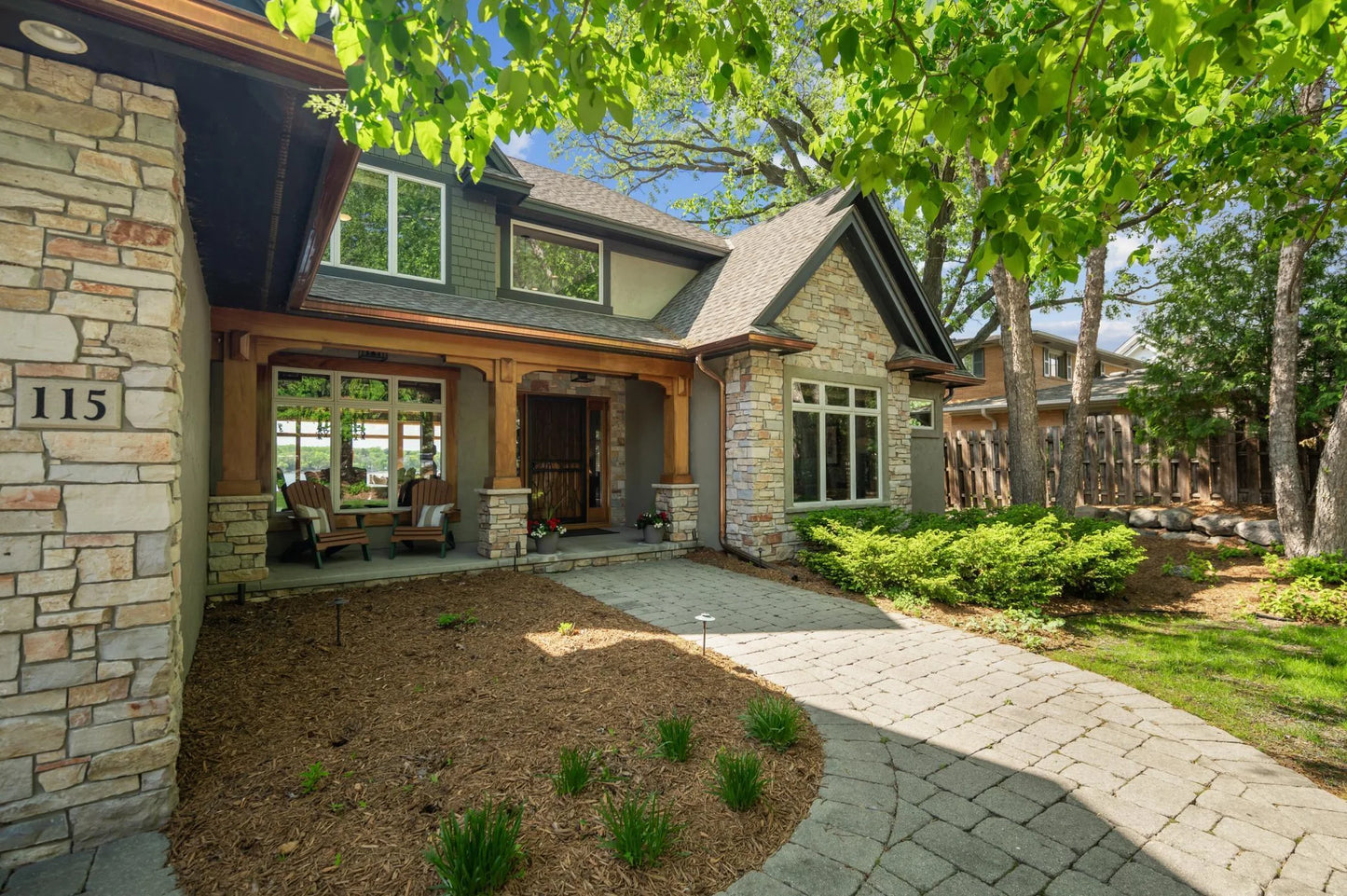 115 Wildwood Beach Road, Mahtomedi, MN 55115
