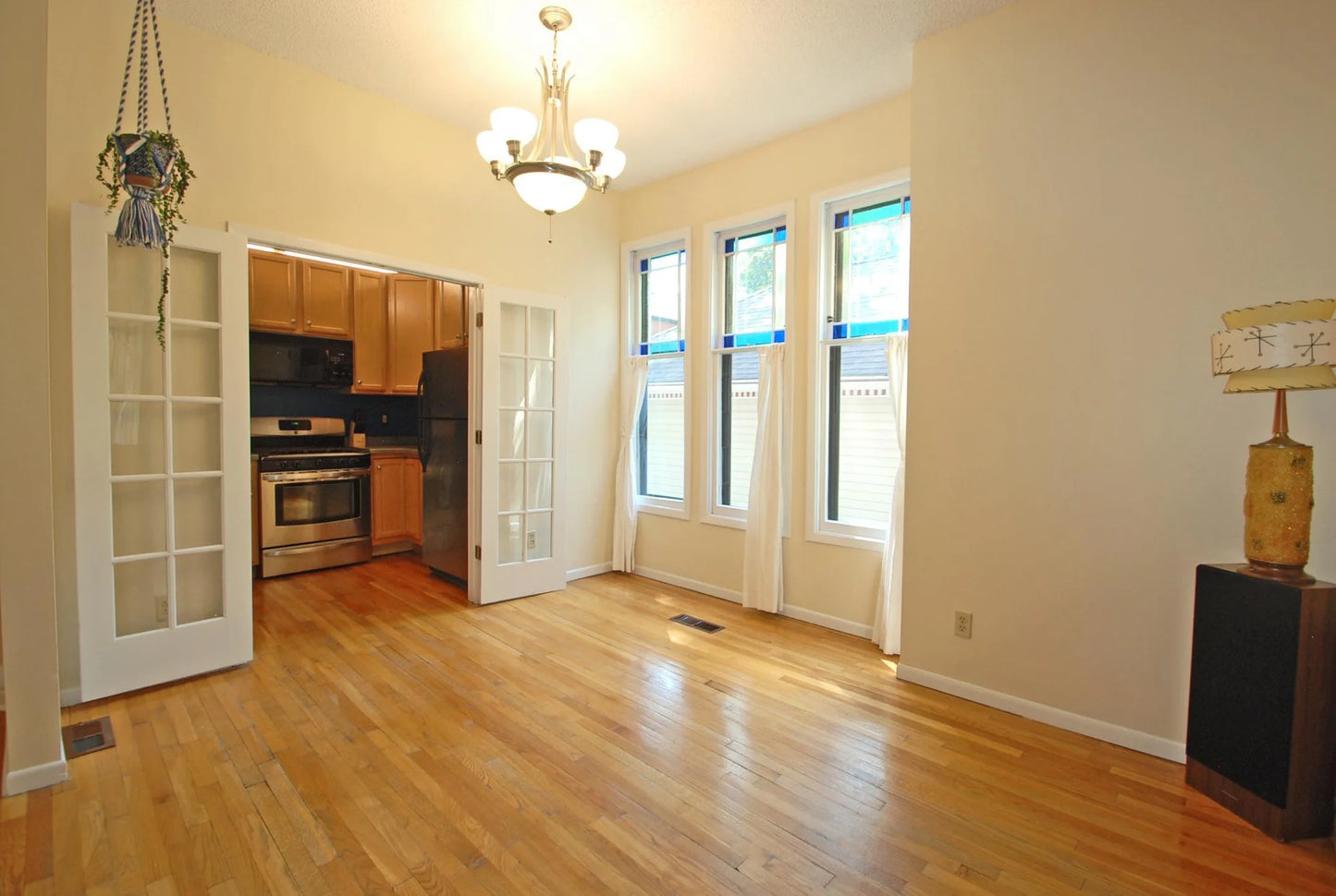 214 Mackubin Street, Saint Paul, MN 55102