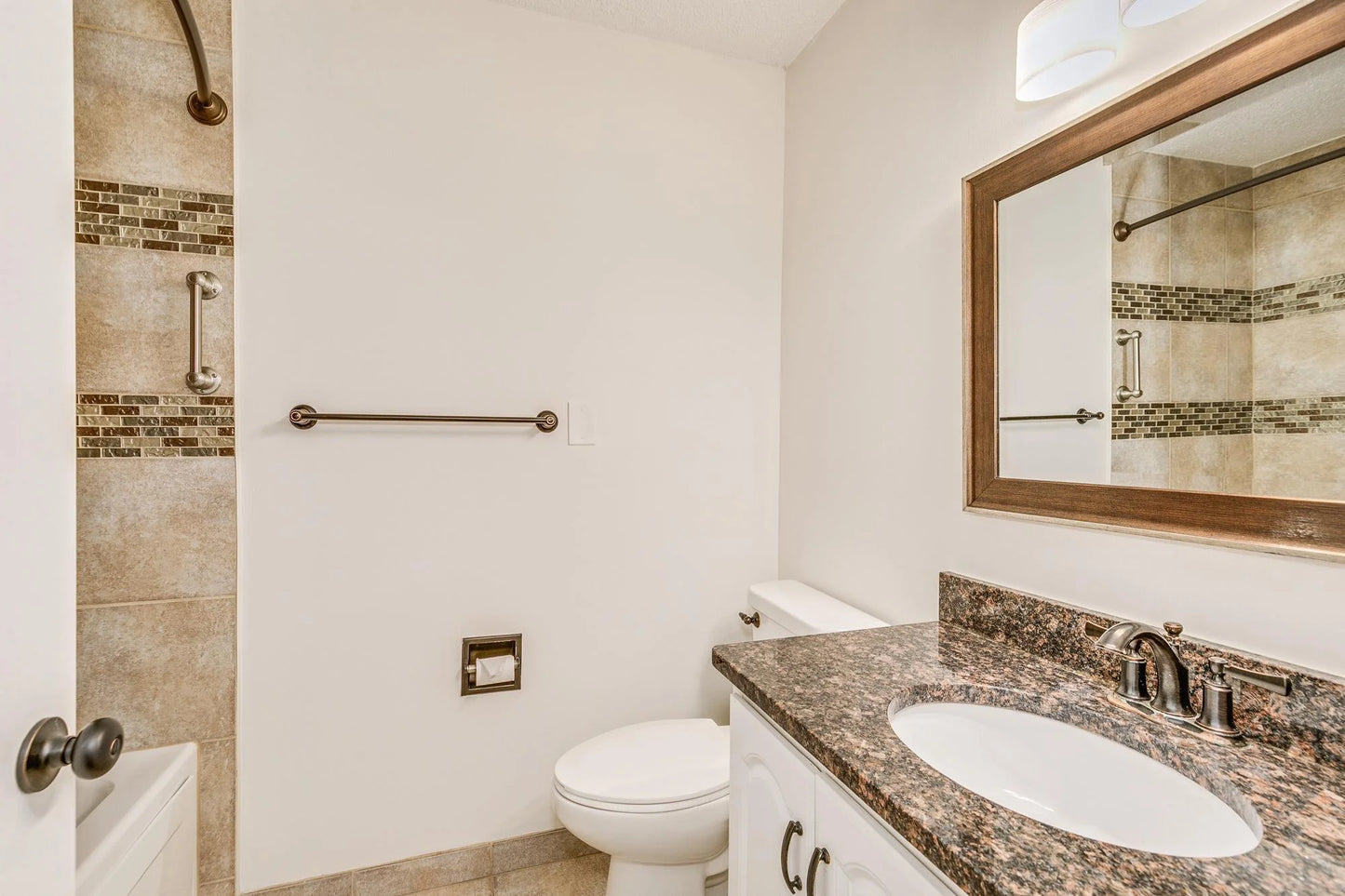 6105 Lincoln Drive, Edina, MN 55436