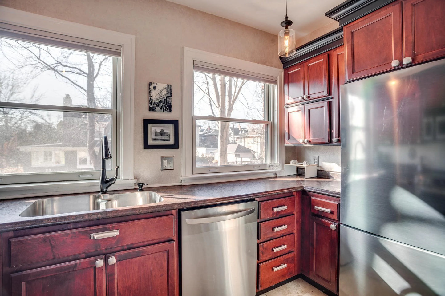 79 Western Avenue, Saint Paul, MN 55102