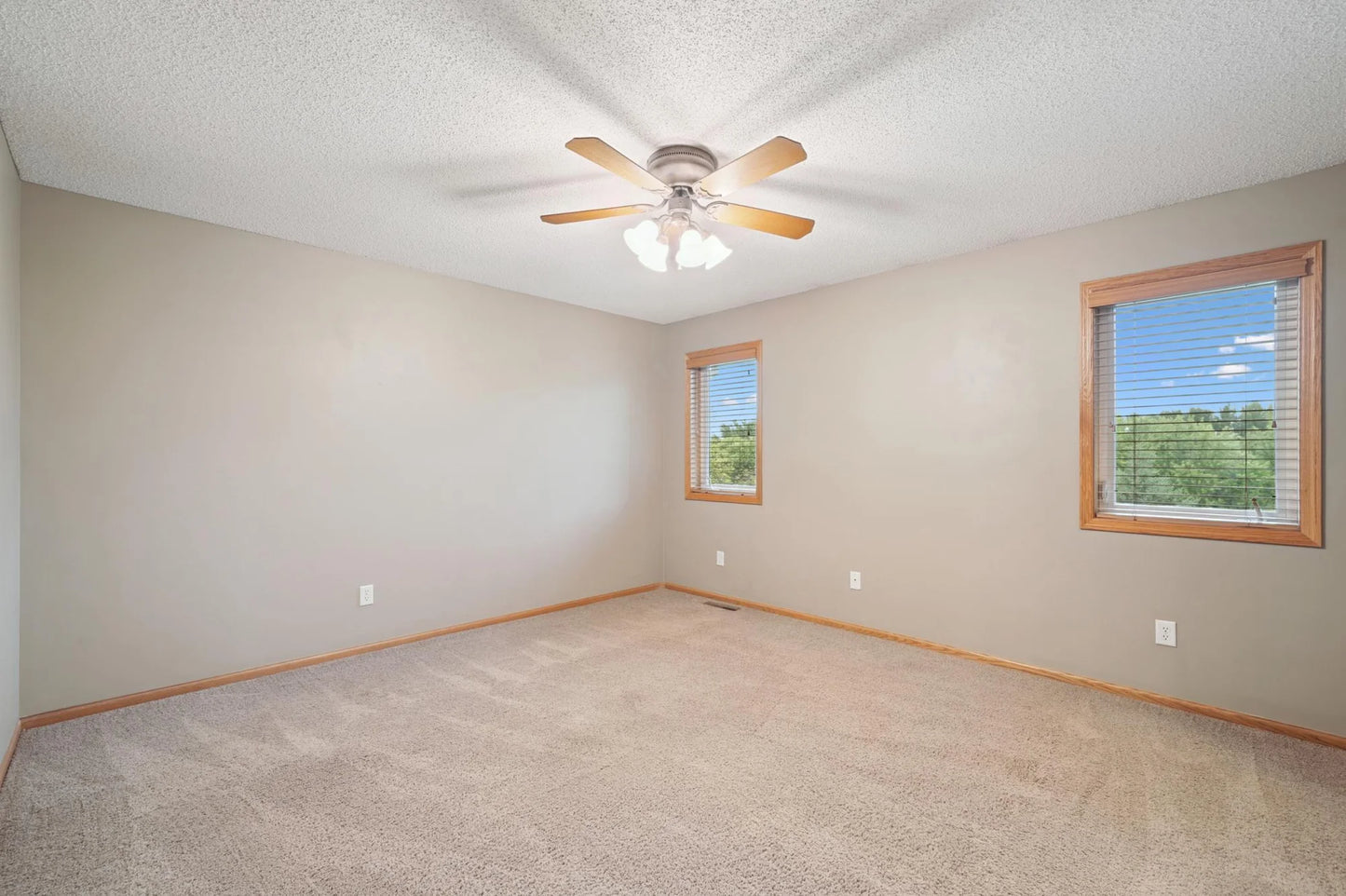 252 James Parkway, Elko New Market, MN 55054