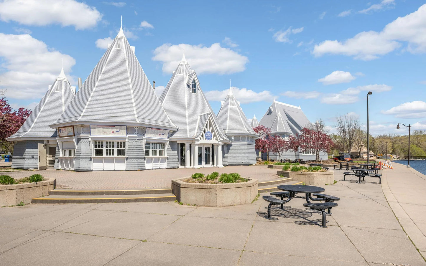 4425 Zenith Avenue, Minneapolis, MN 55410