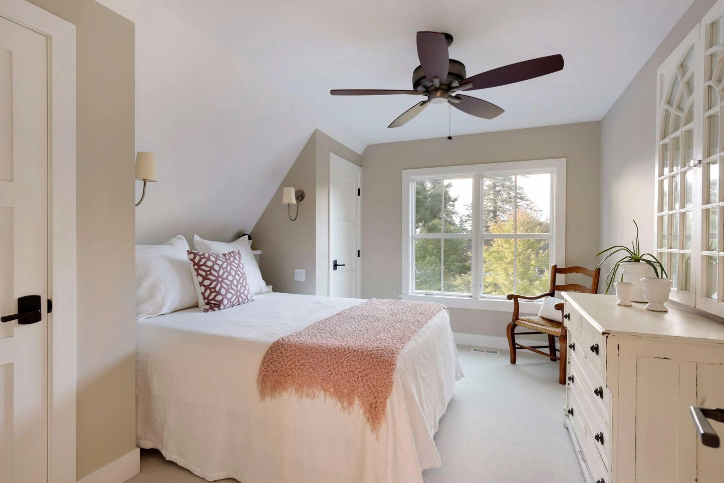 105 Walker Avenue, Wayzata, MN 55391